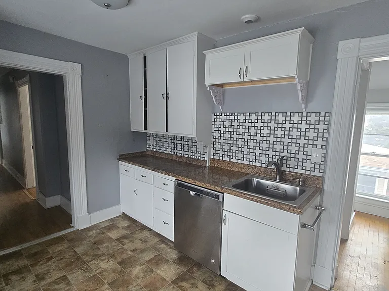 514 Saint Paul St #2 — Photo 9
