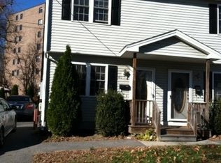 40 Ridgeway Ave, Providence, RI 02919