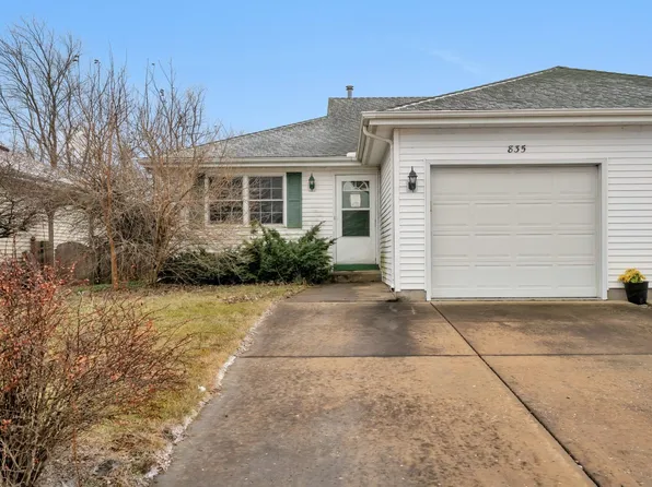 835 Covey Ln, Coal City, IL 60416