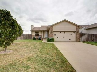 714 S Goebel Cir, Wichita, KS 67207