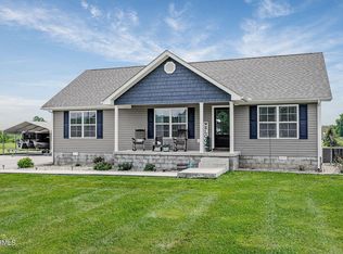 180 Adams Creek Rd, Crossville, TN 38571