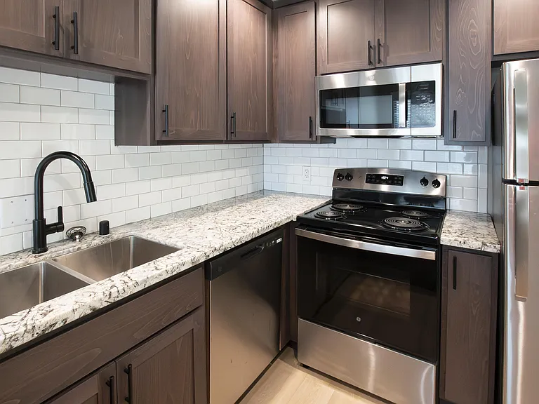 Selby Ranch Apartment Homes — Photo 32
