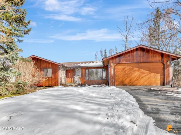 13581 Seabreeze Cir, Anchorage, AK 99516