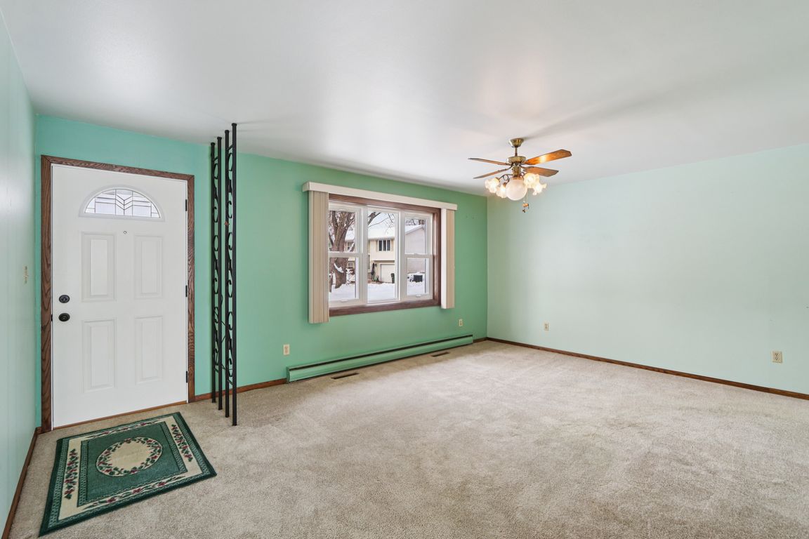 next background image