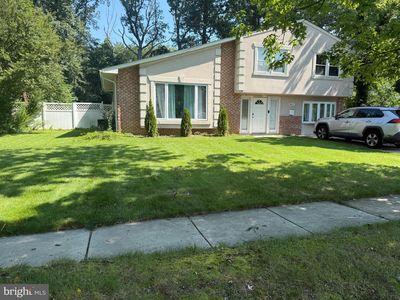 641 Pasadena Dr, Magnolia, NJ, 08049