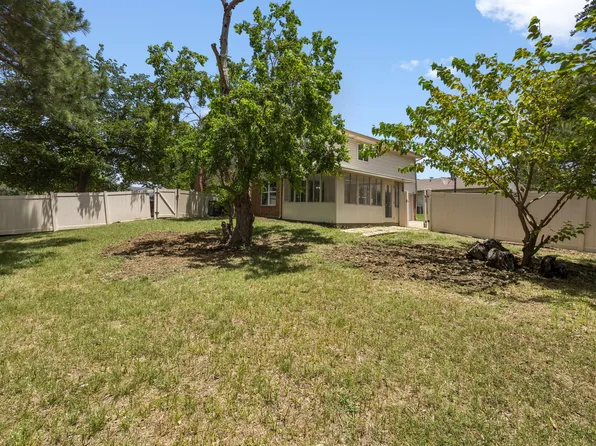 1600 Hartford Dr, Carrollton, TX 75007