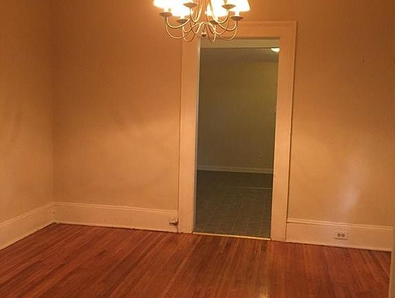 2nd image of 2207 McKinley Ave