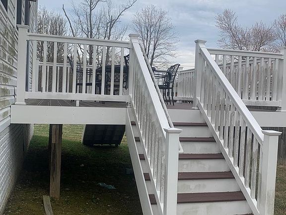 4th image of 1100 Station Dr