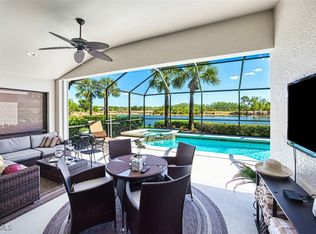 10037 Oakhurst Way, Fort Myers, FL 33913