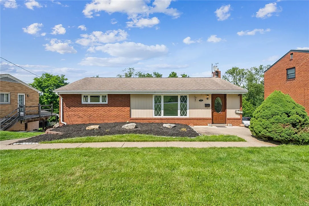 1533 Missouri Ave photo 1