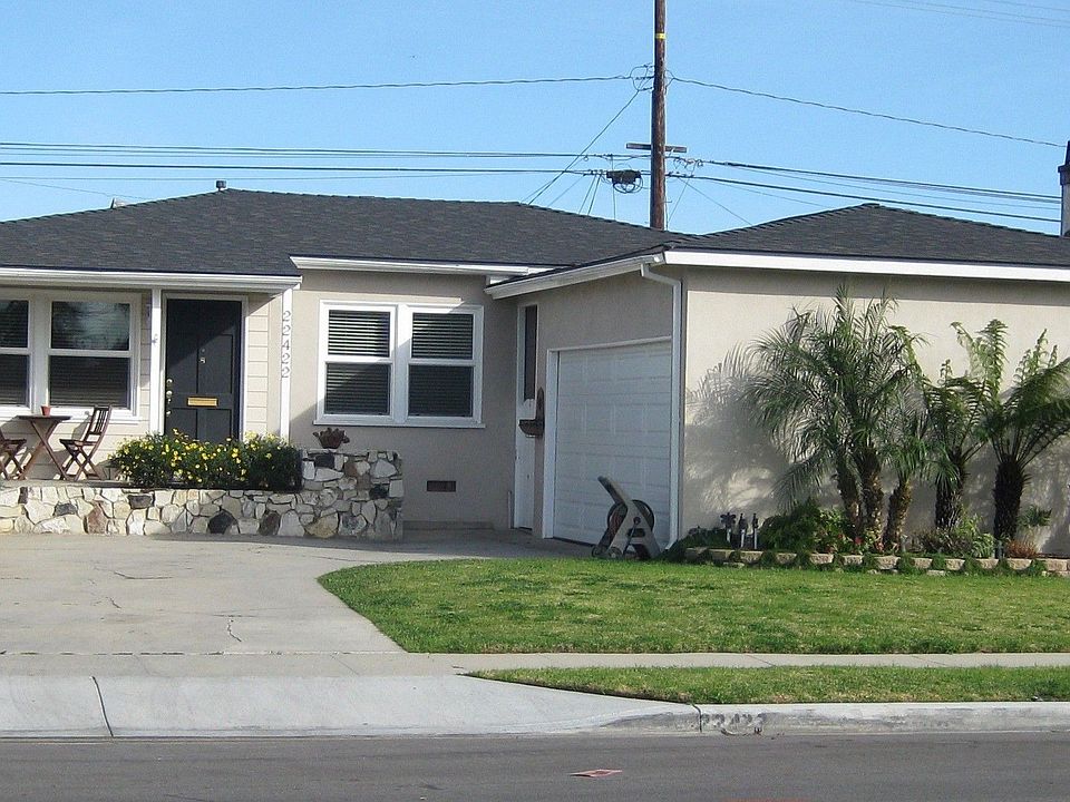 1st image of 22422 Kathryn Ave