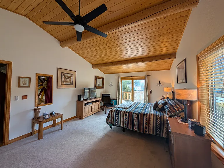 186 Lake View Cir E — Photo 13