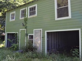 711 Lamar Ave, Crockett, TX