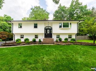 3 Antrim Rd, Montvale, NJ 07645