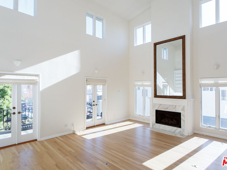 1st image of 15 Clubhouse Ave