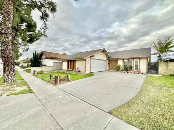 13103 Beach St, Cerritos, CA 90703