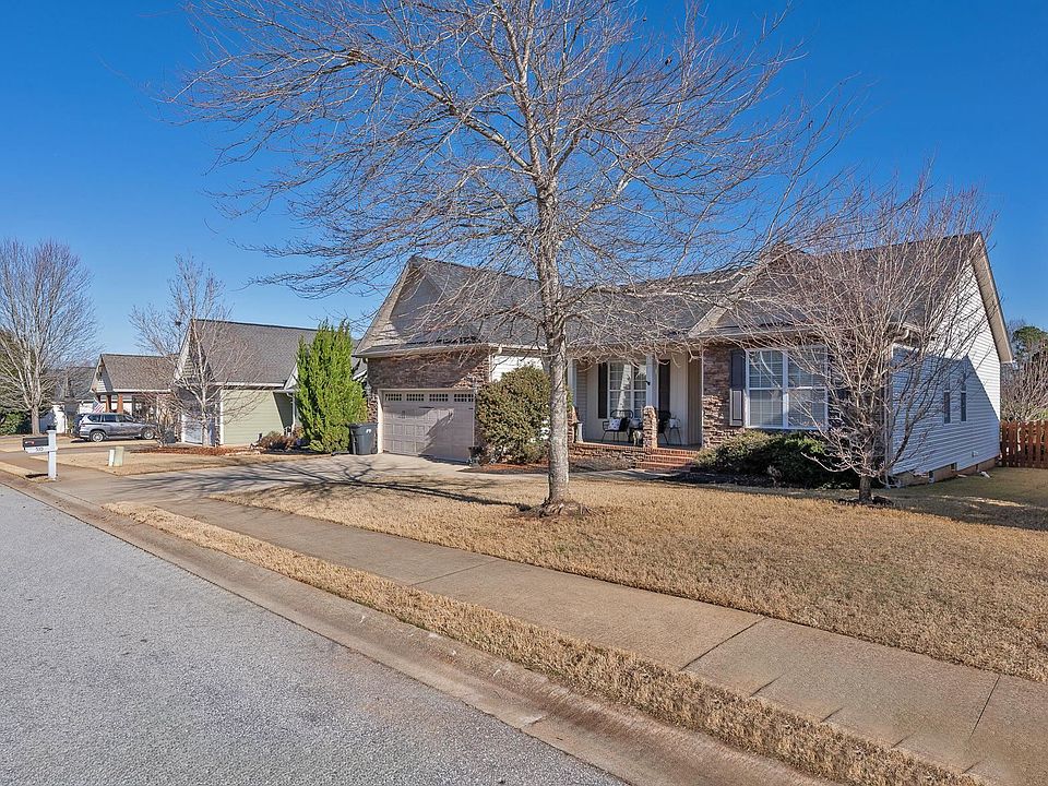 1st image of 510 Summitbluff Dr
