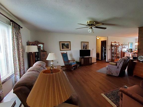 4th image of 4731 County Road 1200