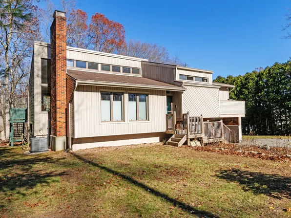 28 Childs Road, East Hampton, CT 06424