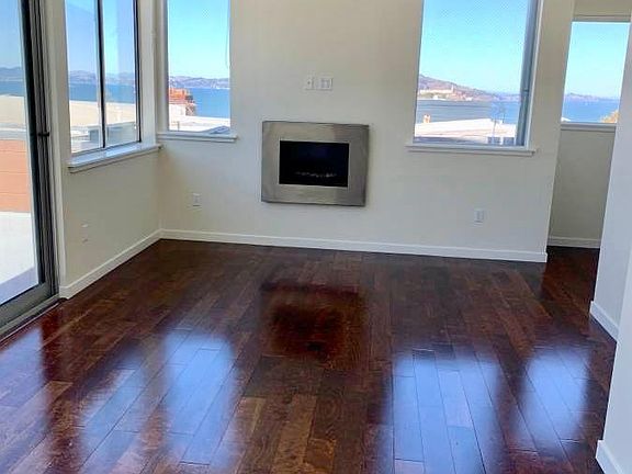 2nd image of 2603 Hyde St APT 3