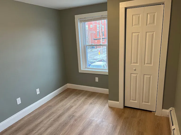 39 Franklin St — Photo 6