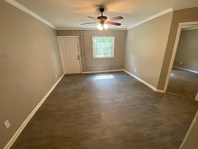 399 Holly St NW #6 — Photo 3