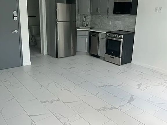 3rd image of 115 W 136th St #4A