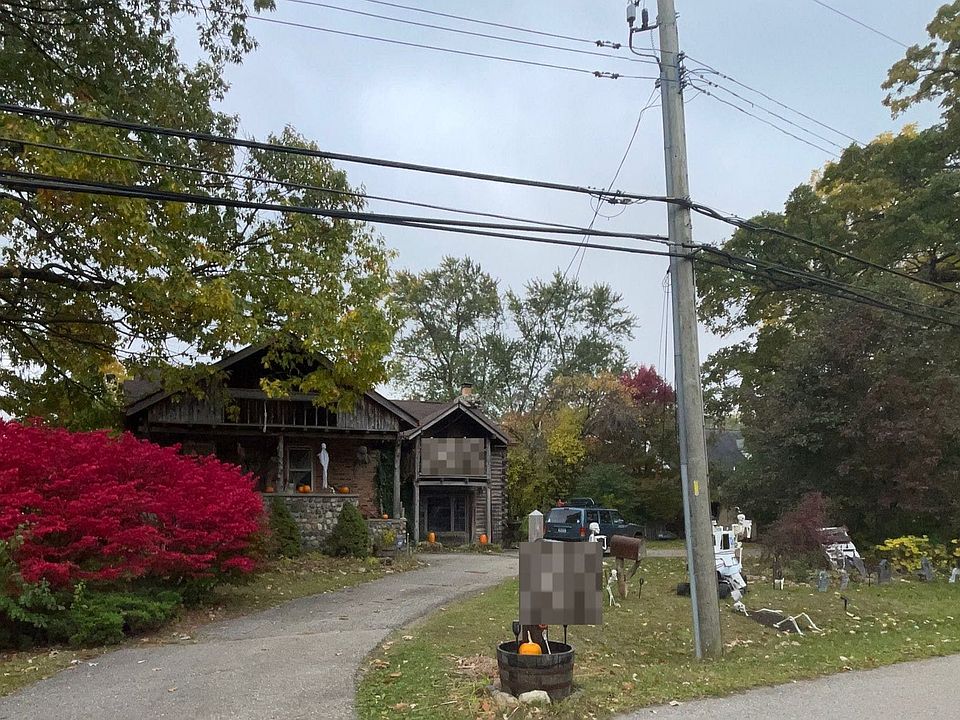 2nd image of 405 Shortridge Ave