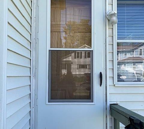 Front door view First floor 3 step walk up