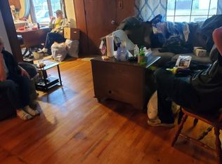 4084 4th St, Wayne, MI 48184