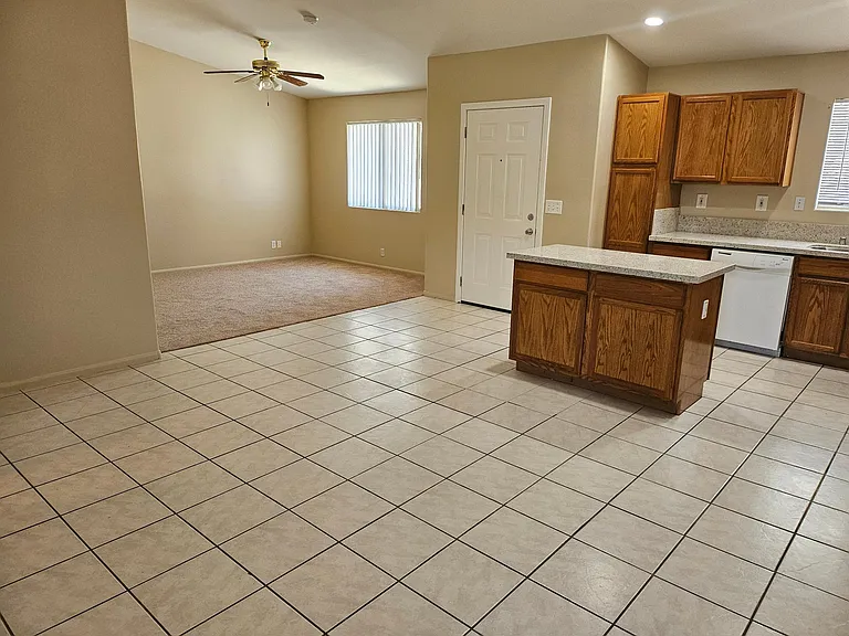 11800 Verbena Dr — Photo 12