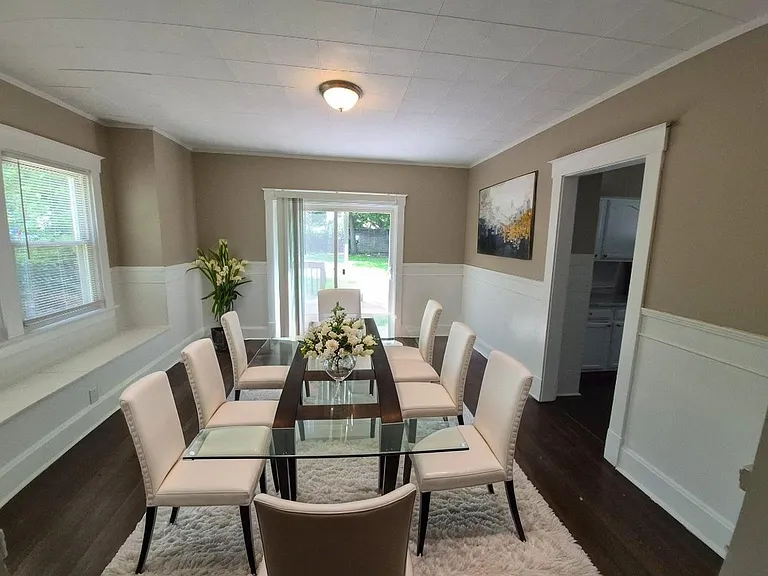 4939 Western Hills Ave — Photo 4