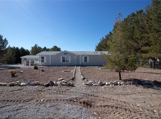 2401 W Quebec St, Pahrump, NV 89048