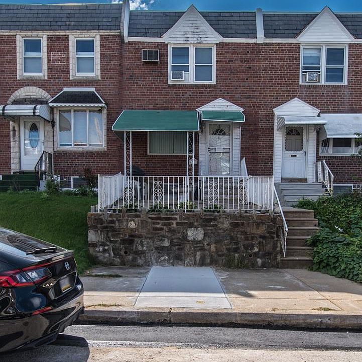 1st image of 6353 Gillespie St
