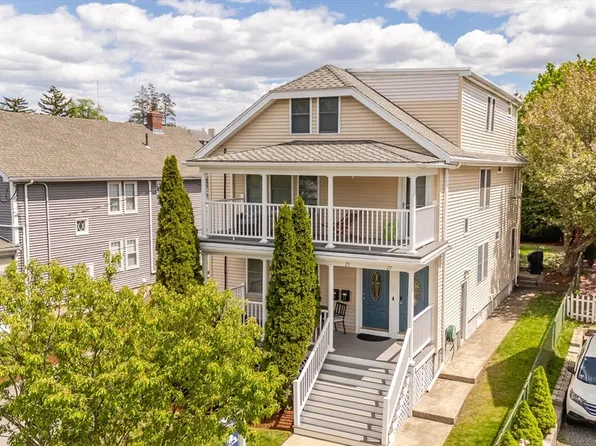 27 Wiltshire Rd #27, Newton, MA 02458