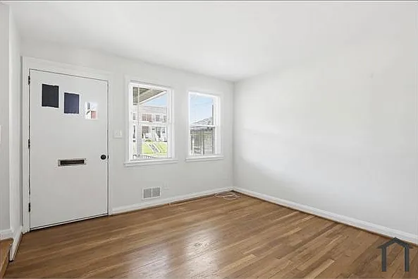 7536 Westfield Rd — Photo 9