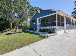 612 6th St, Somers Point, NJ 08244