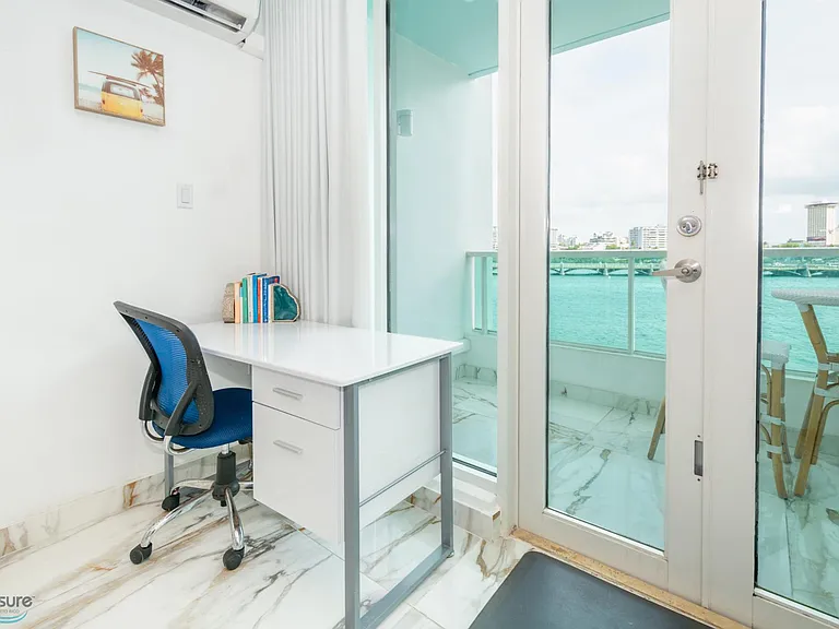 15 Condado Lagoon Vlg #7323 — Photo 11
