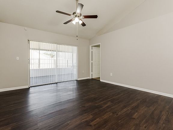 3rd image of 3313 Kelsey Ln