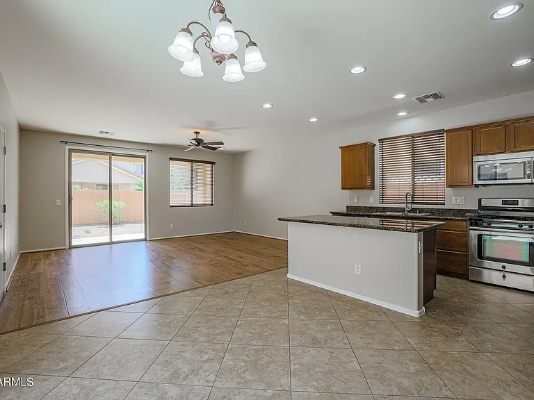 3551 E Tulsa St — Photo 11