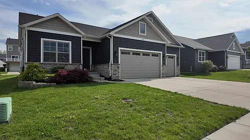 206 Still Creek Dr Photo 1