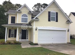 1425 Dexter Ridge Dr, Holly Springs, NC 27540