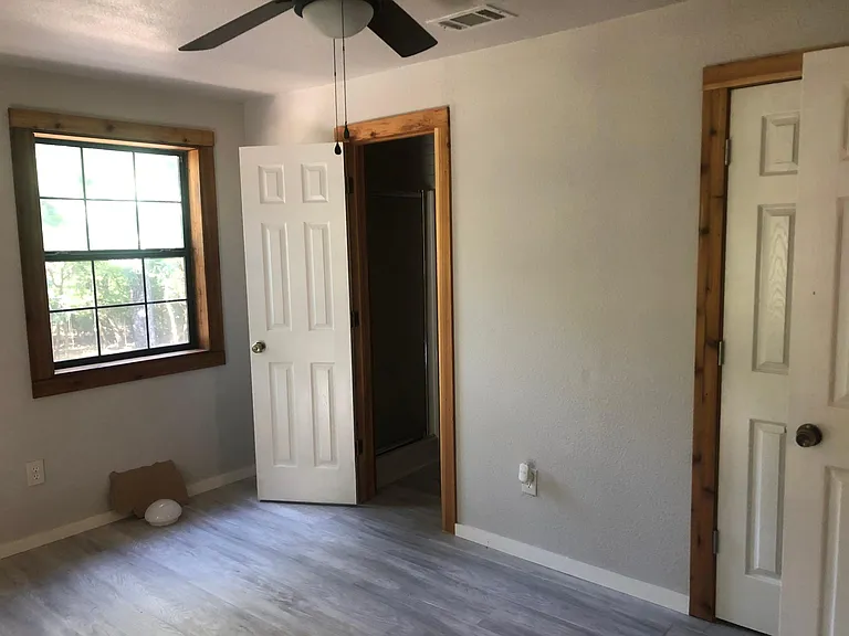 1229 Garza Ln — Photo 26