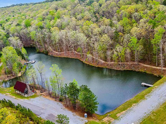 3rd image of 712 Hickory Holw #17