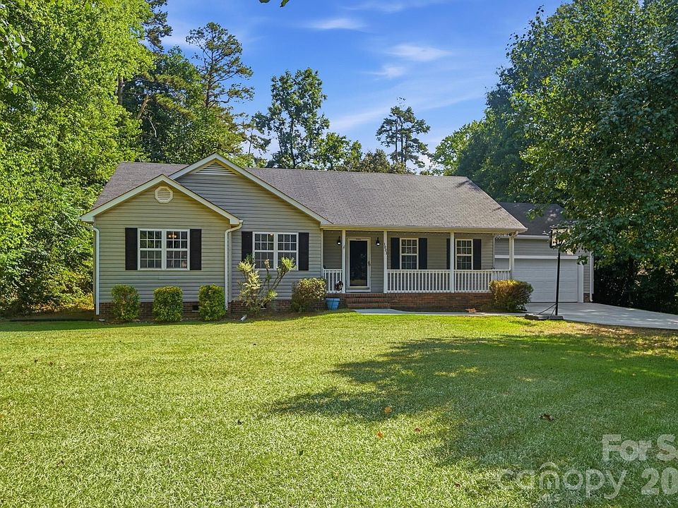 1st image of 1001 Highland Woods Dr