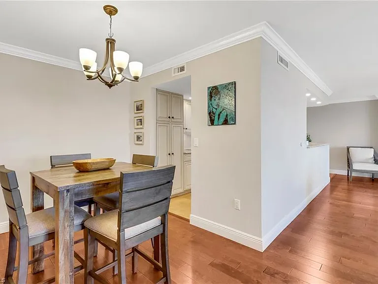 10851 Gulf Shore Dr #502 — Photo 7