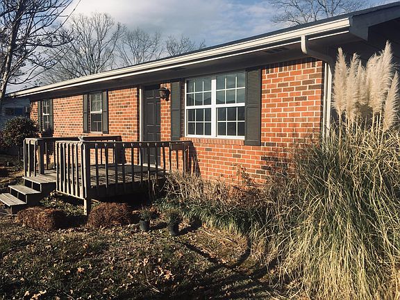 Holcomb subdivision . Close to I-75. Catoosa County Schools . Ringgold