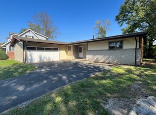 906 Dale Ave, O Fallon, IL 62269