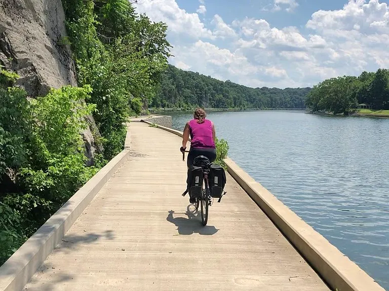 C AND O CANAL- GEORGETOWN TO CUMBERLAND MARYLAND-15 MIN DRIVE TO ACCESS MILES AND MILES OF POTOMAC RIVER AND CANAL SCENERY