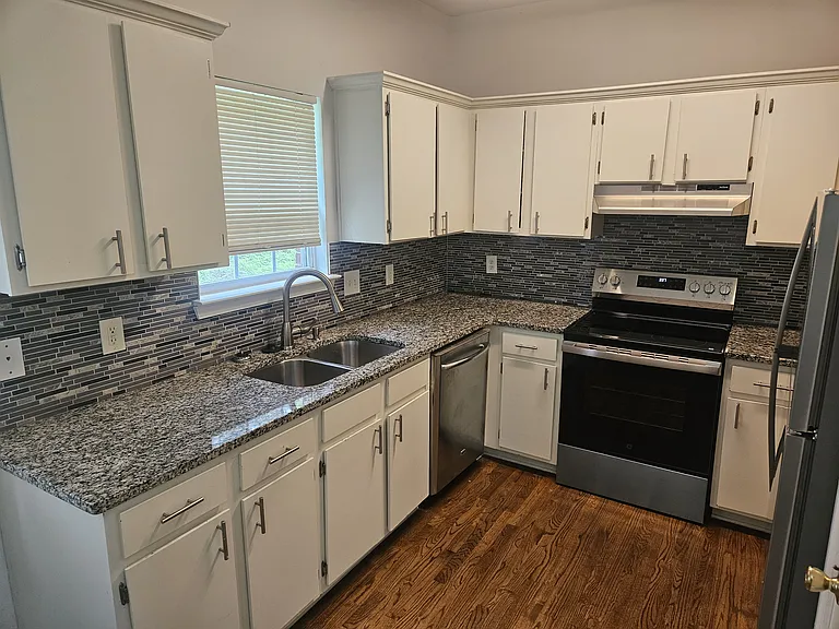 1651 Massachusetts Ave SW #22 — Photo 7